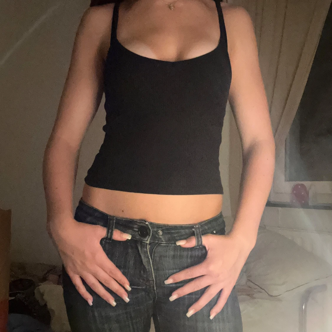 Svart ribbad linnetopp