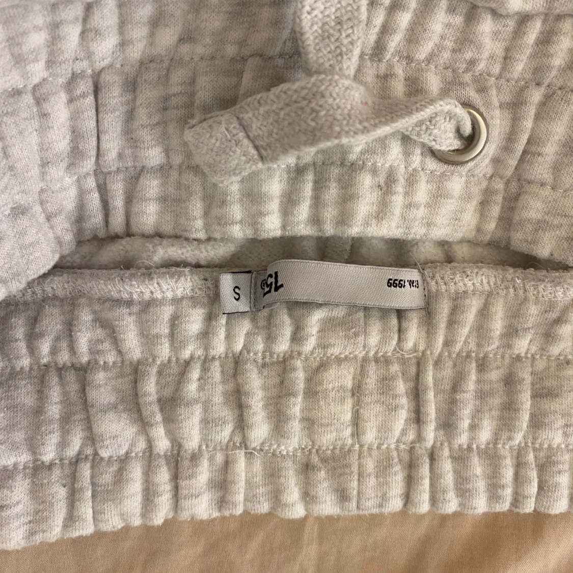 Grå mjukisbyxor - 1