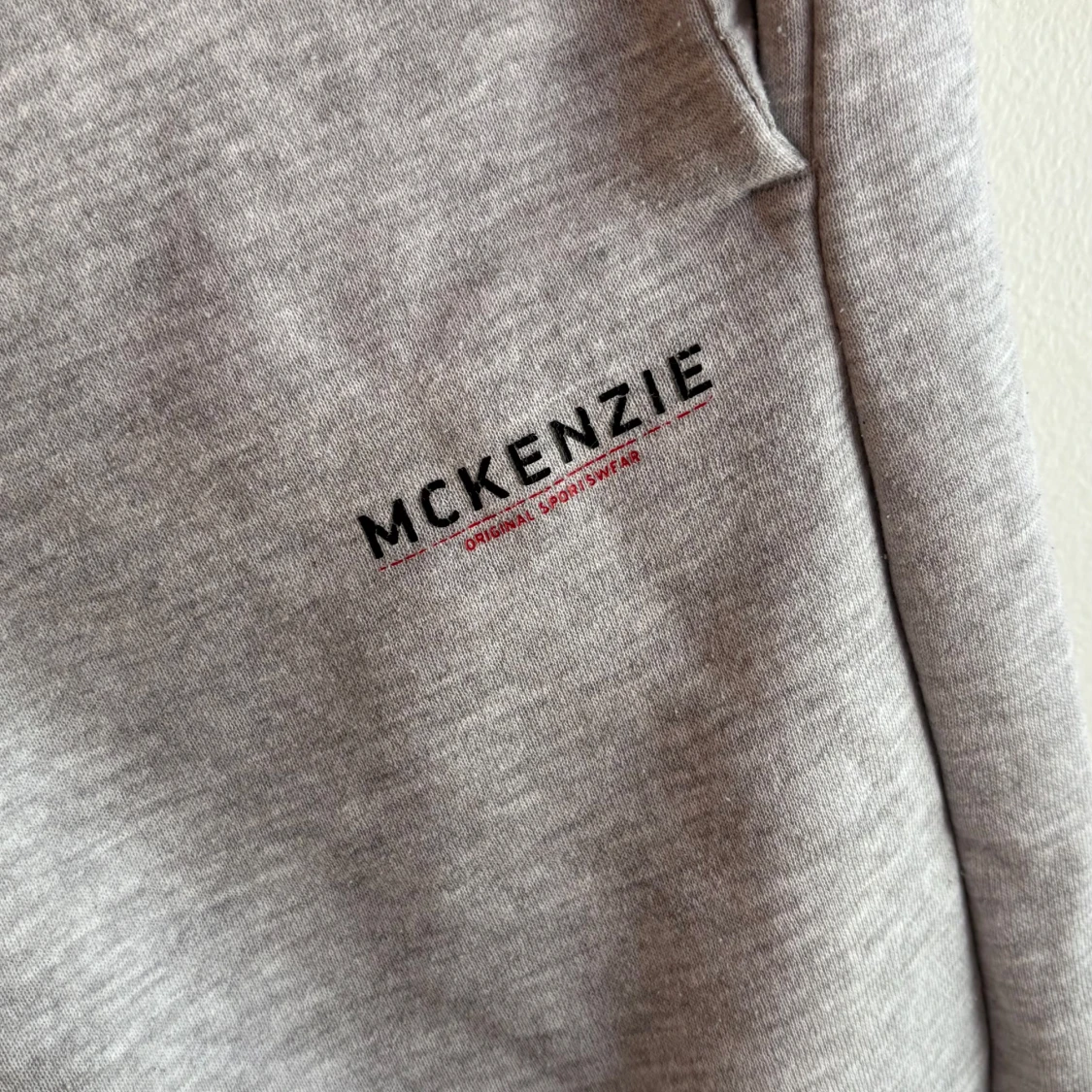 Grå mjukisbyxor från McKenzie - 2