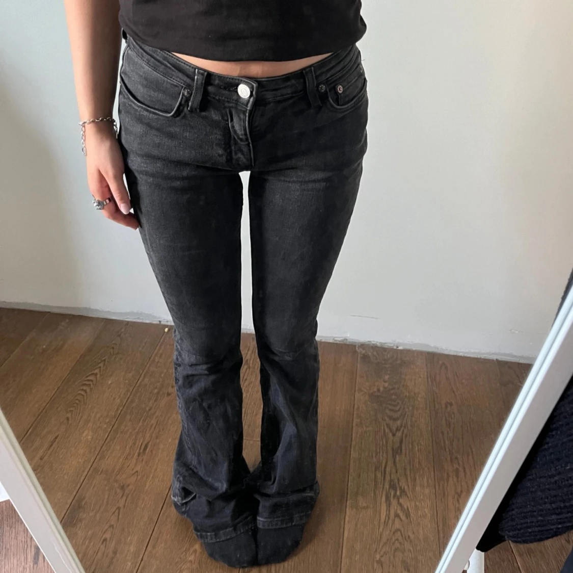 bootcut jeans