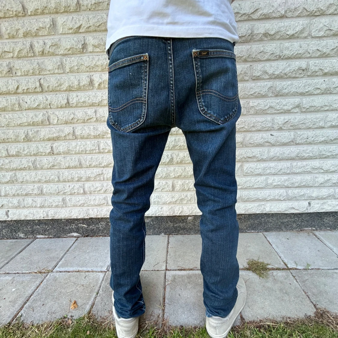 Mörkblå jeans från Lee Storlek 30/32 - 2