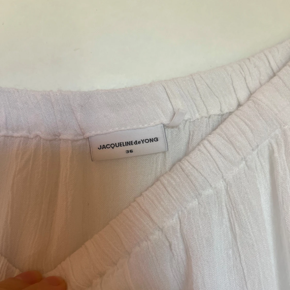 Vit off shoulder blus - 1