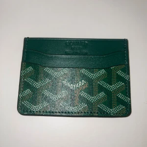 Grön plånbok med mönstring - Nytt skick, köpt i Dubai 🇦🇪 