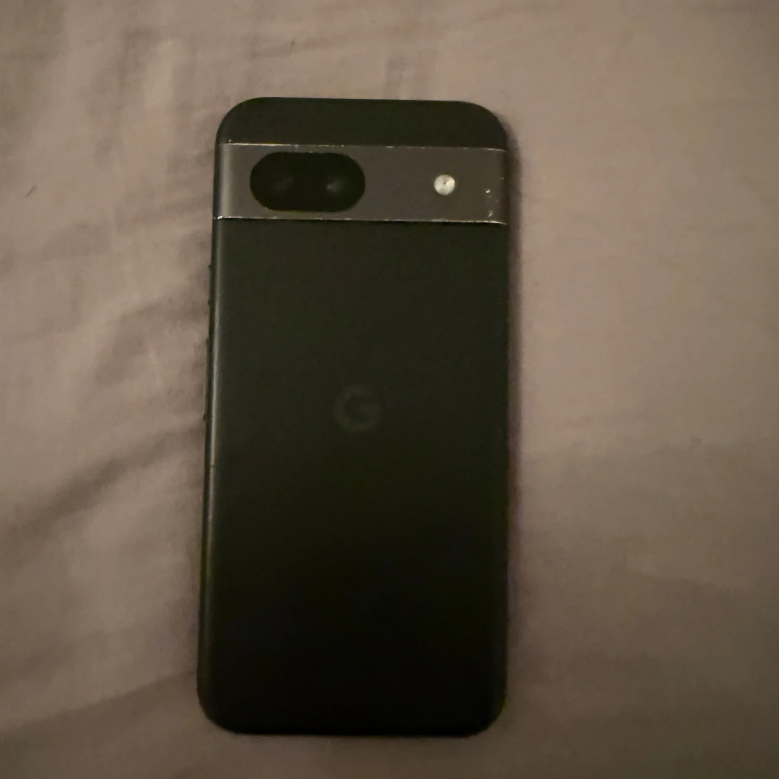 Google Pixel 8A - 1