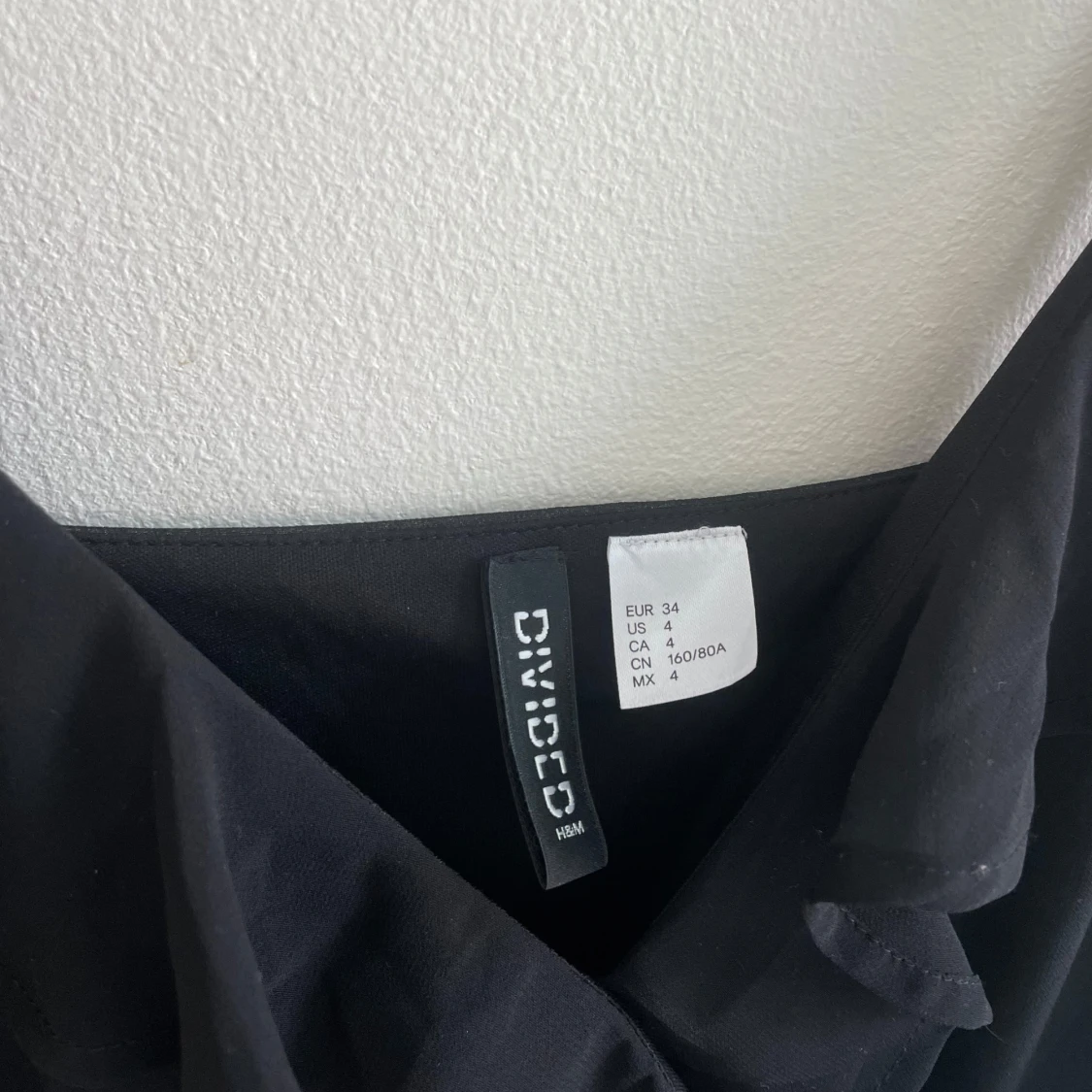 Svart kort klänning  - 3