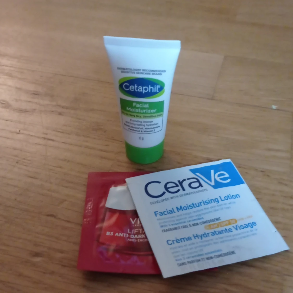 Ansiktskräm från Cetaphil, CeraVe & Vichy