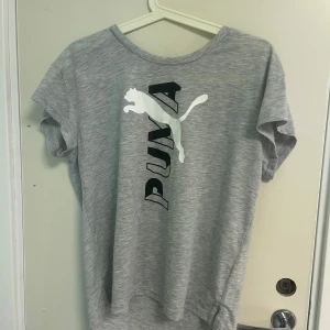 T shirt  - Helt ny 