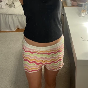 Mönstrade spets shorts - Så snygga shorts, barnstorlek men passar mig som vanligtvis har strl xs/s💕💕