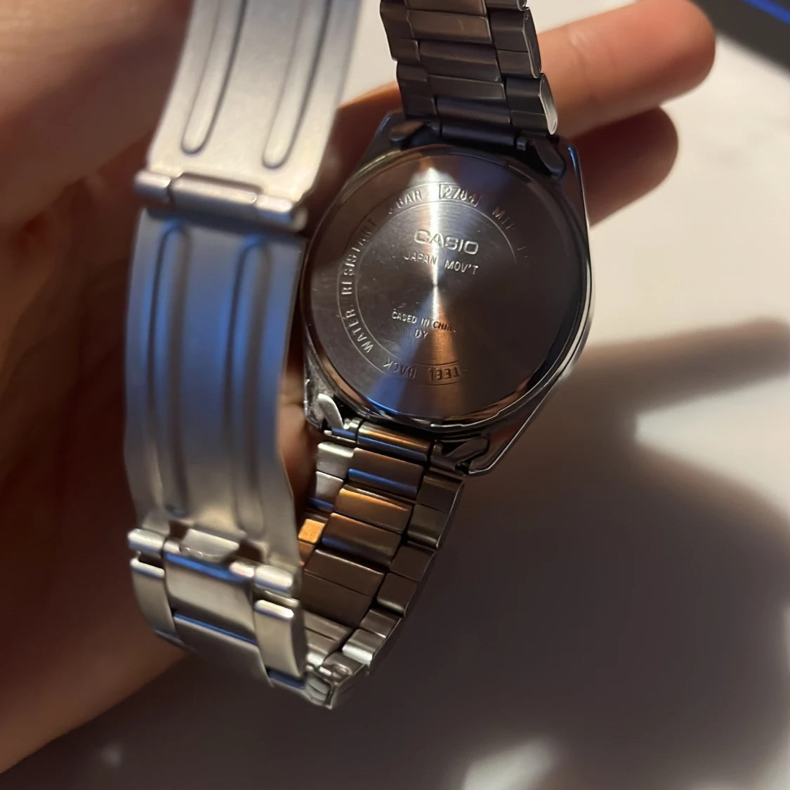 Casio silver klocka med svart urtavla - 3