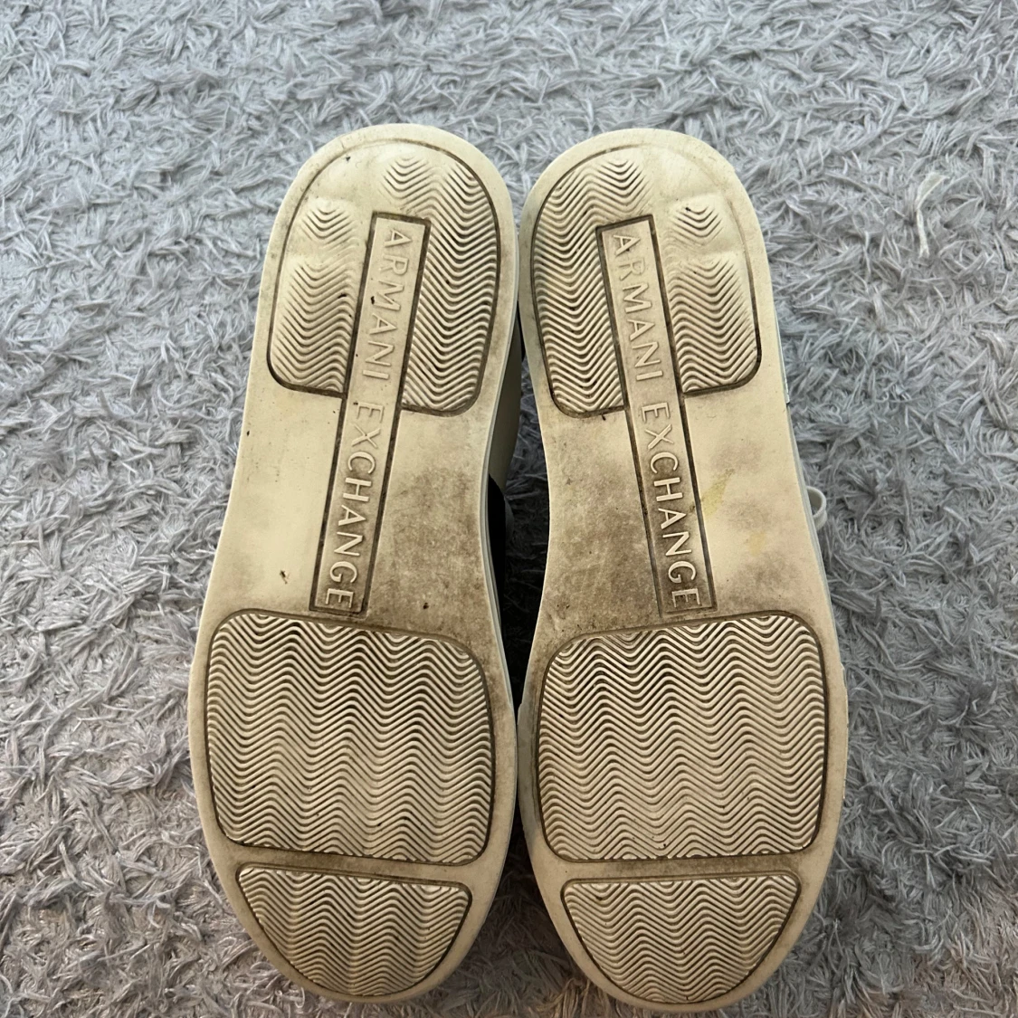 Vita sneakers från Armani Exchange - 3