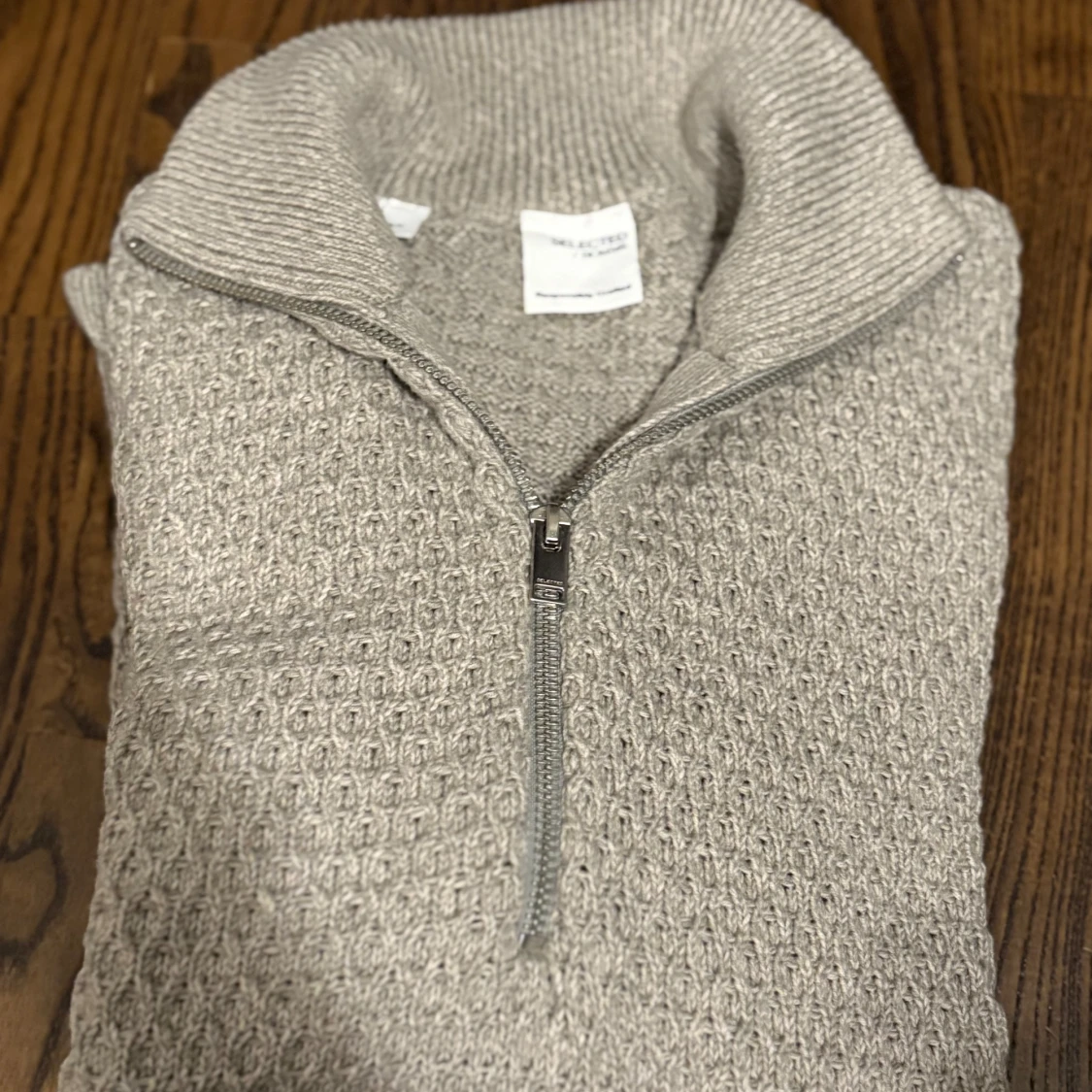 Grå stickad half zip-tröja Selected - 2