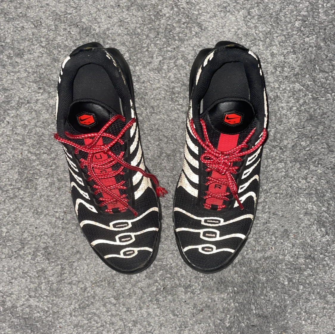 Nike Air Max Plus Tn Svart/Röd - 4