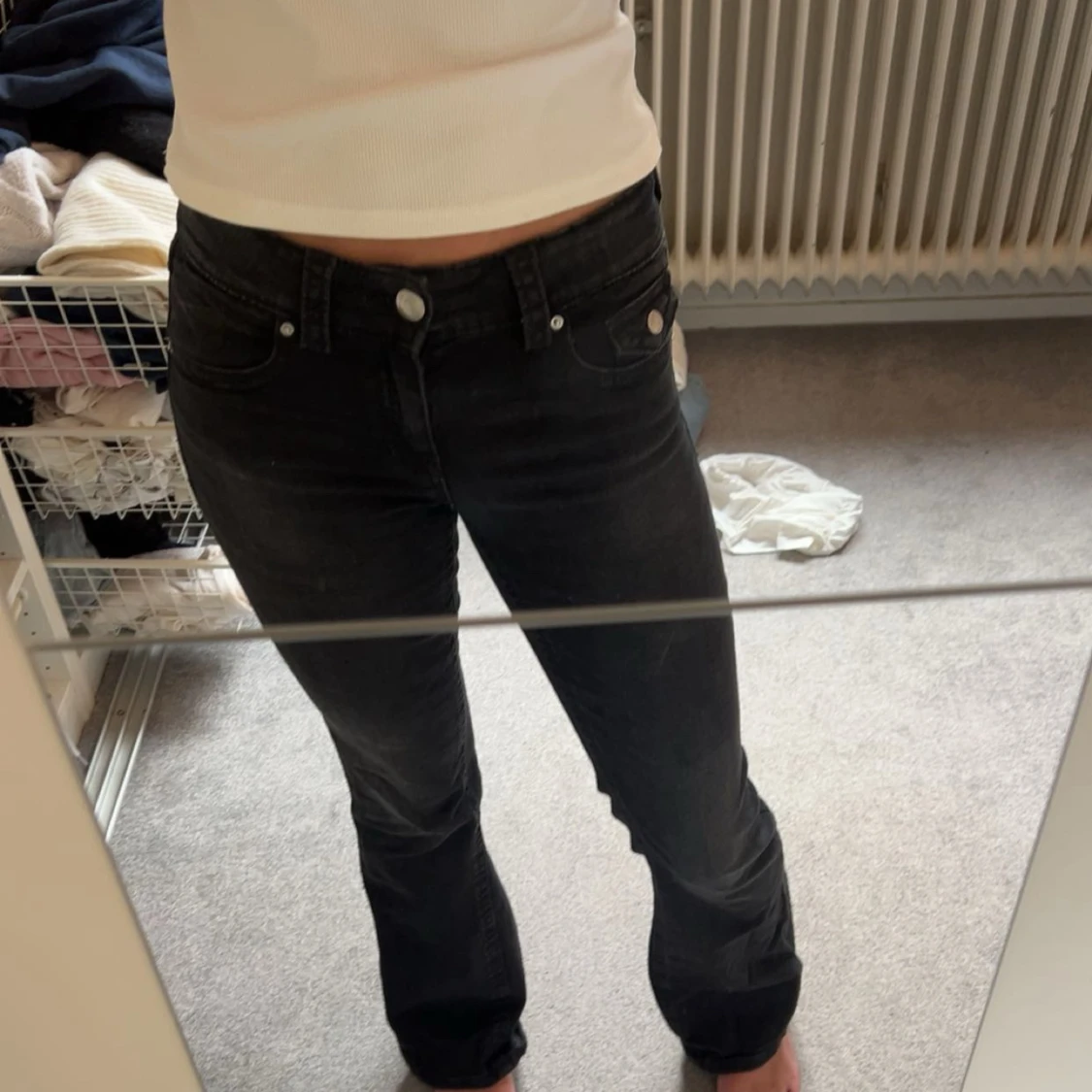 Svarta lågmidjade bootcut jeans
