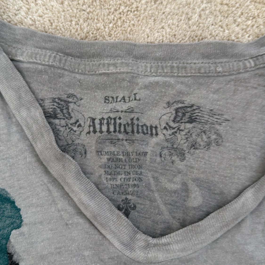 Grå t-shirt med dödskalle från Affliction - 3