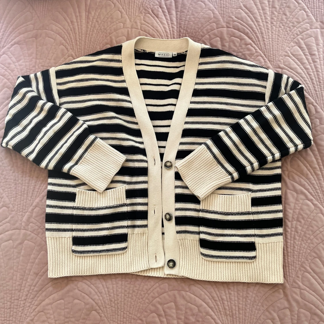 Randig kofta från Masai