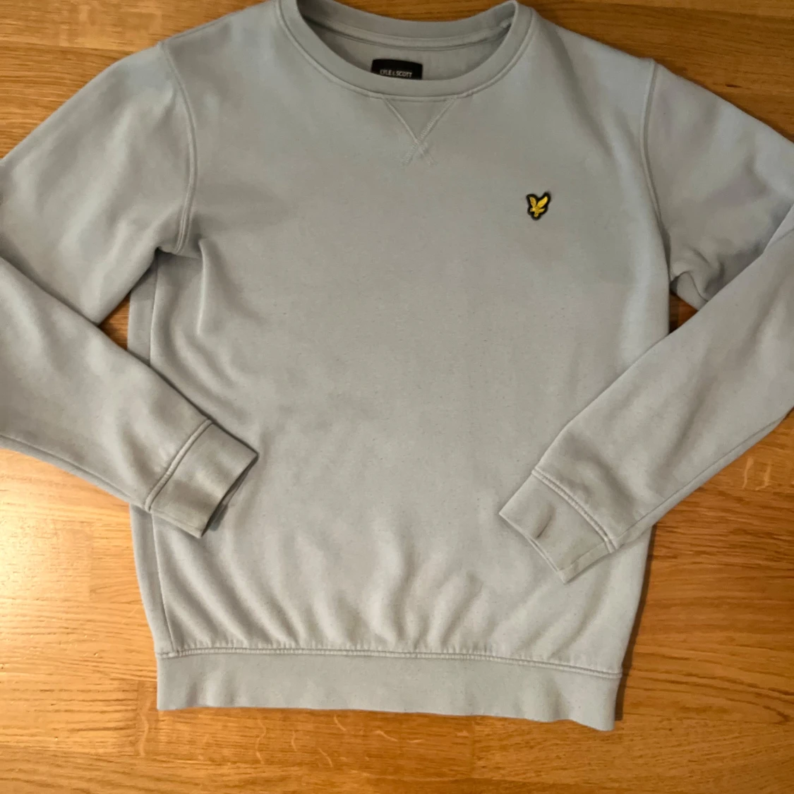 Lyle & Scott sweatshirt