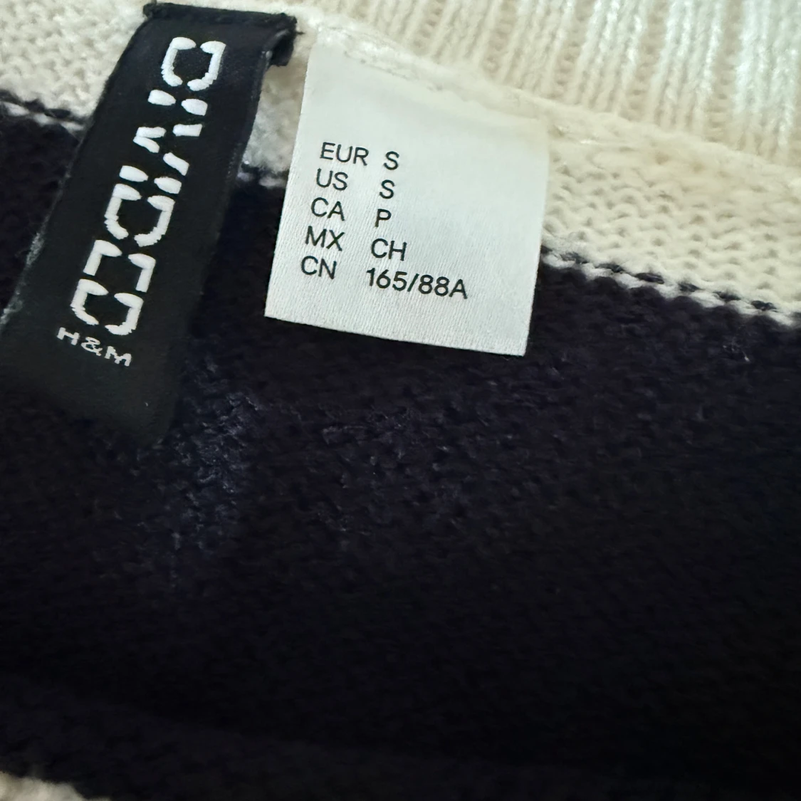 Randig stickad tröja från H&M - 1