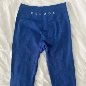  Blå leggings från relode -  Nya leggings från relode 