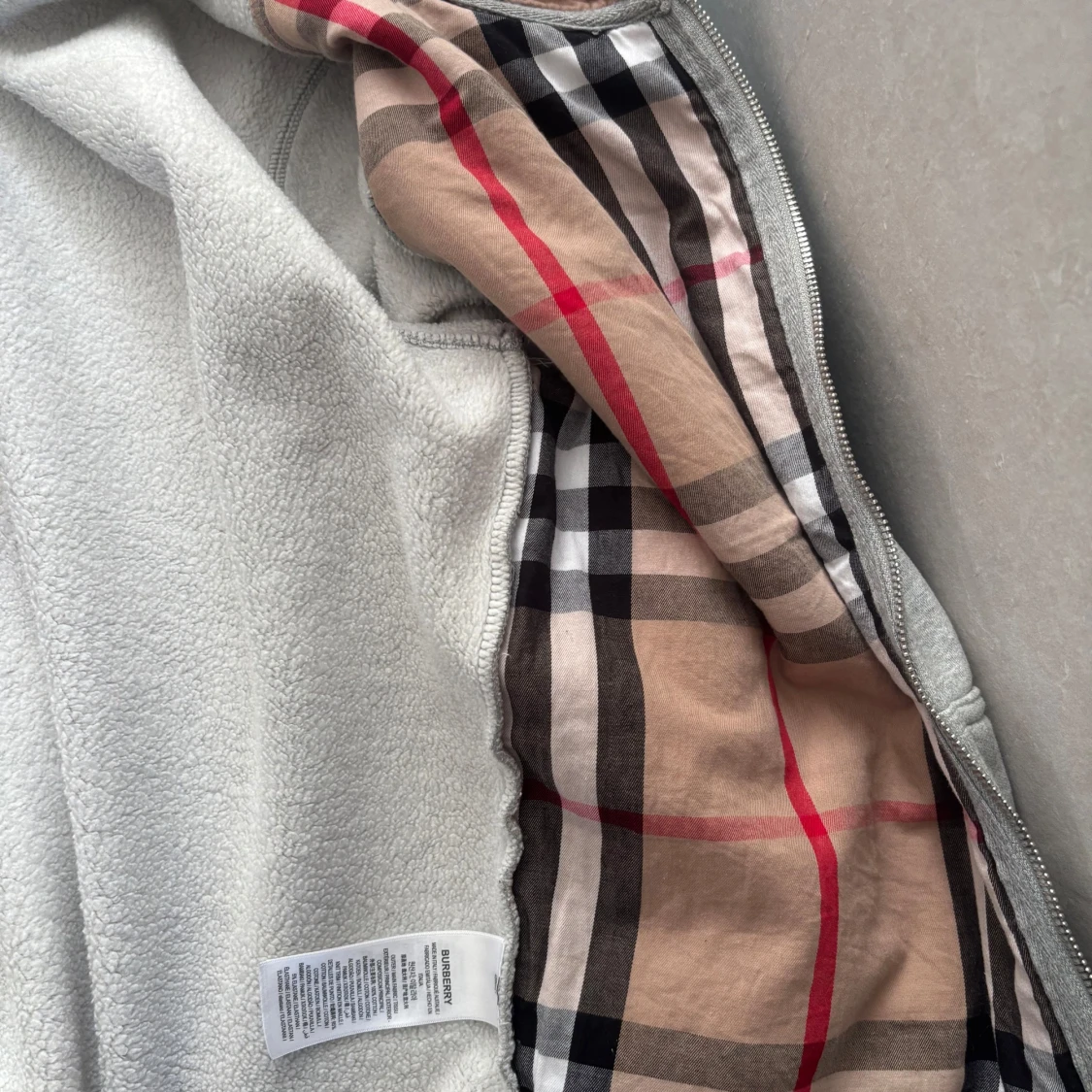 Helt ny Grå hoodie från Burberry med dragkedja - 3