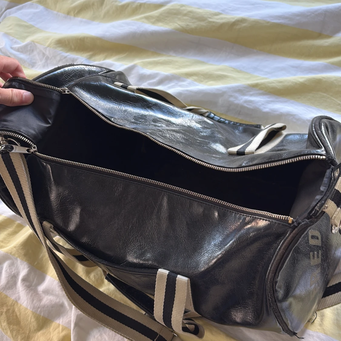 Svart Fred Perry weekendbag i skinn - 2