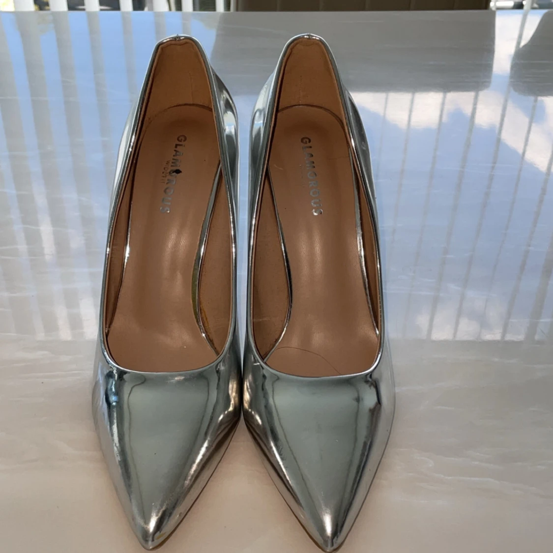 Silvriga Glamorous Klackar