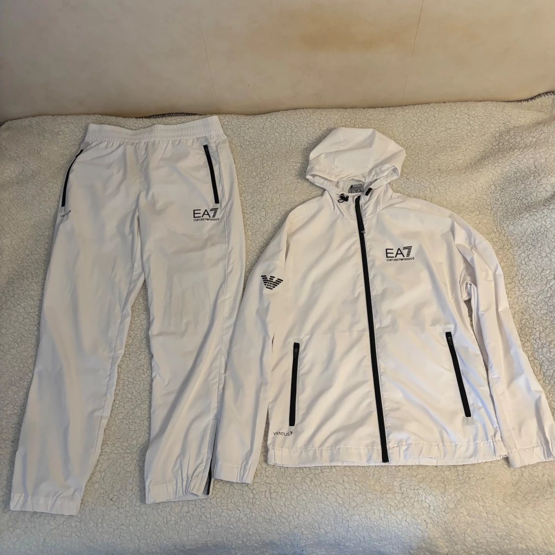 Vit EA7 tracksuit