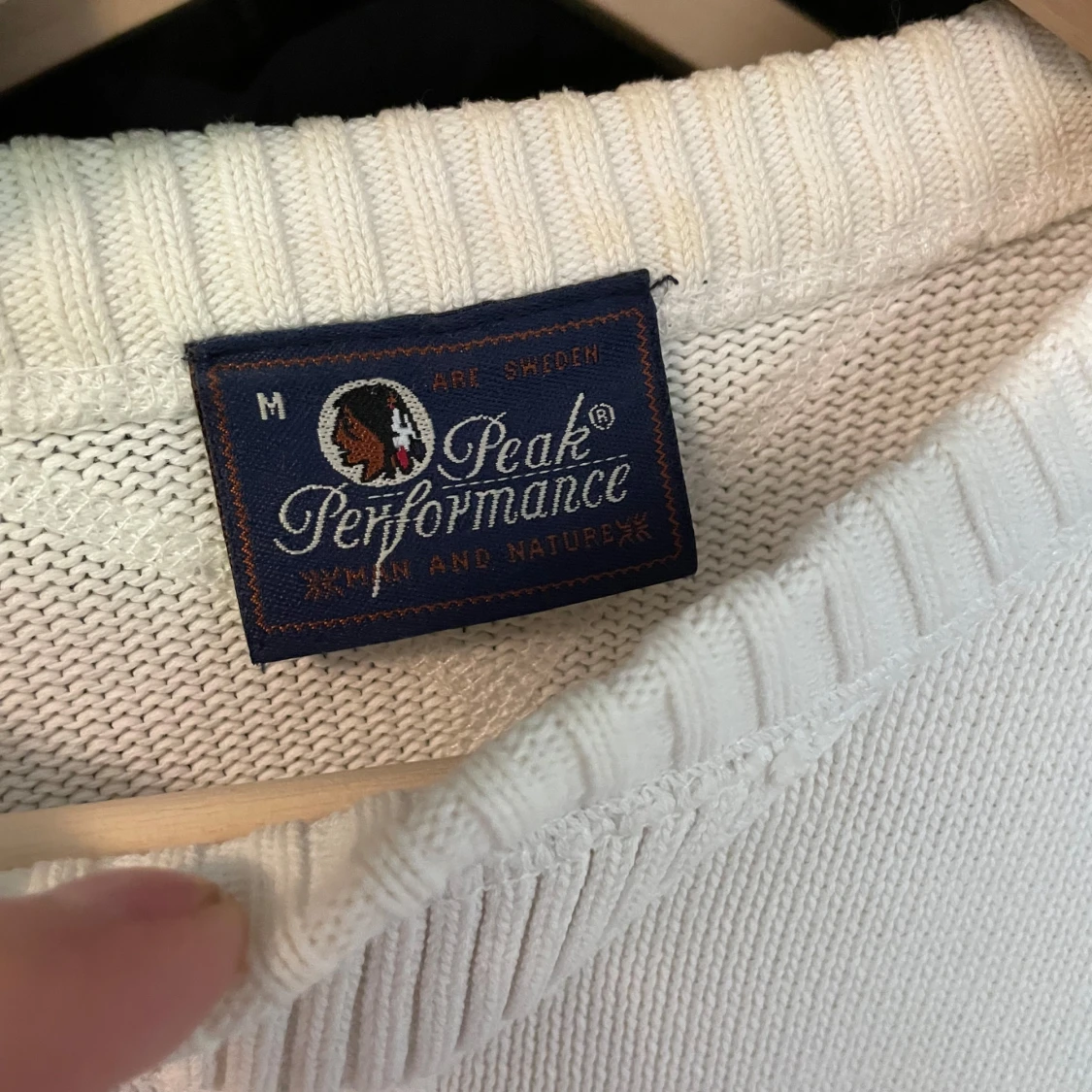 Vit stickad tröja  Peak Performance - 3