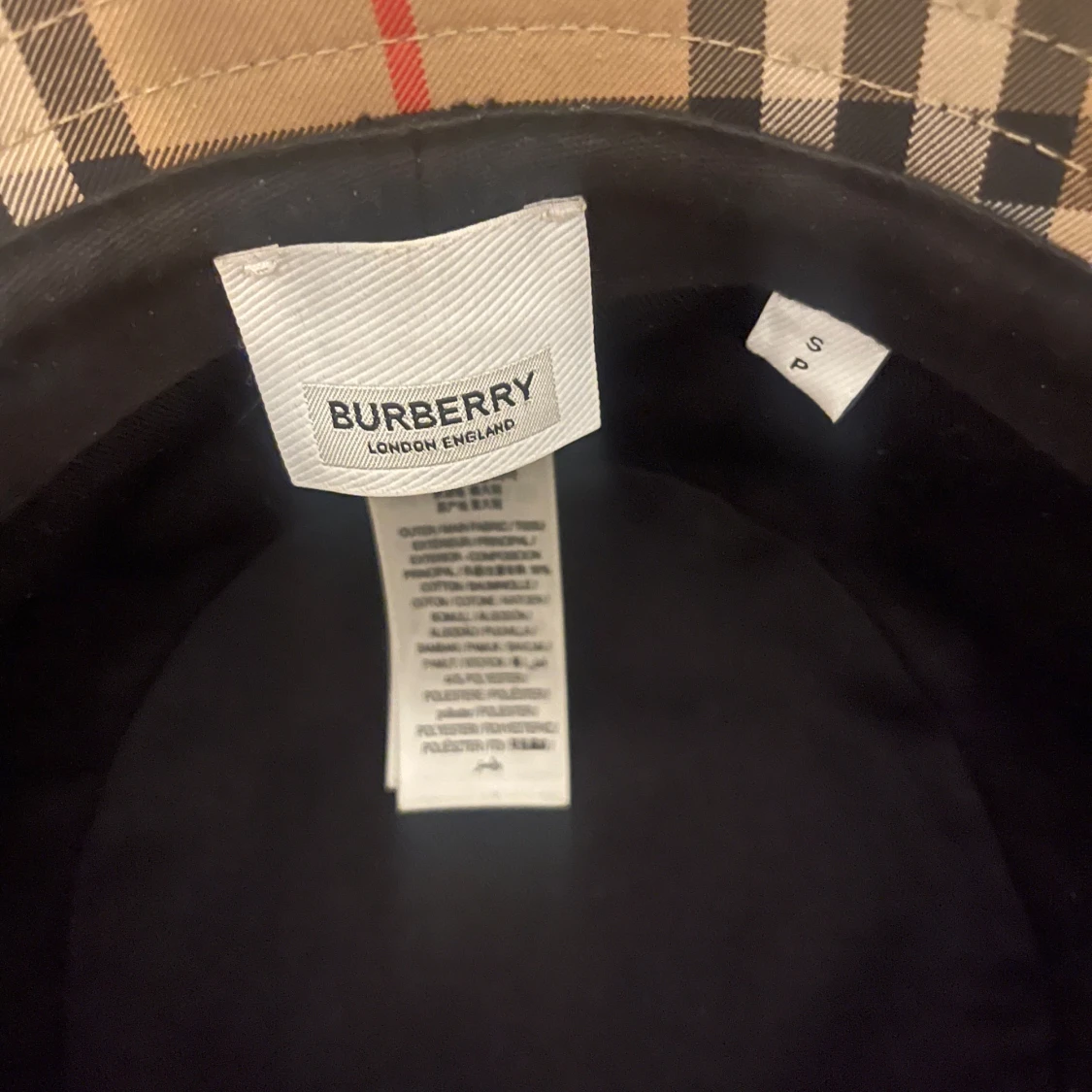 Burberry hat - 2