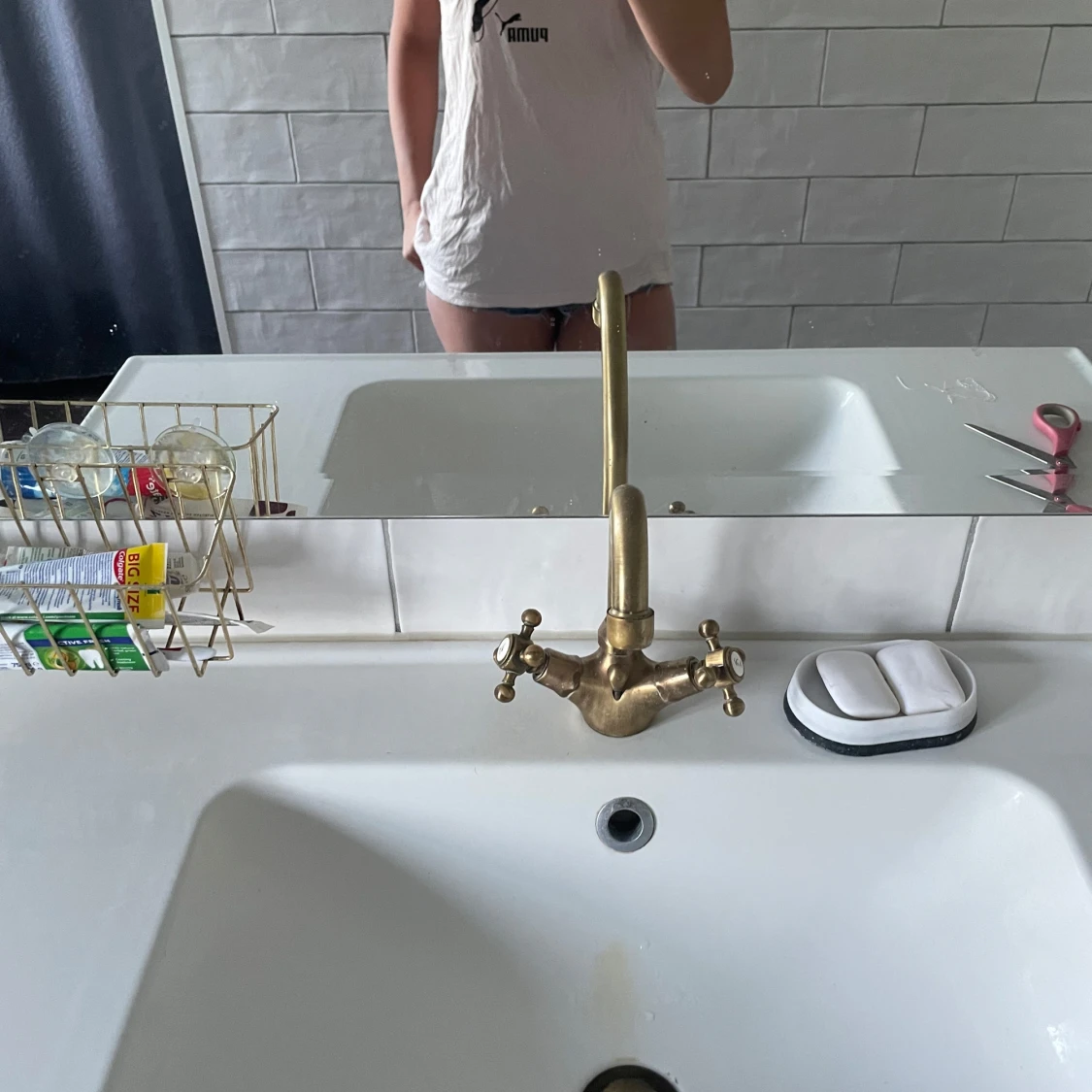 Vit Puma t-shirt med svart logga