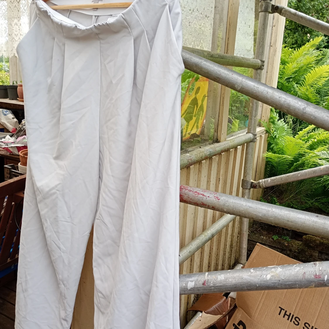 Vita vida kostymbyxor stl XL  - 1