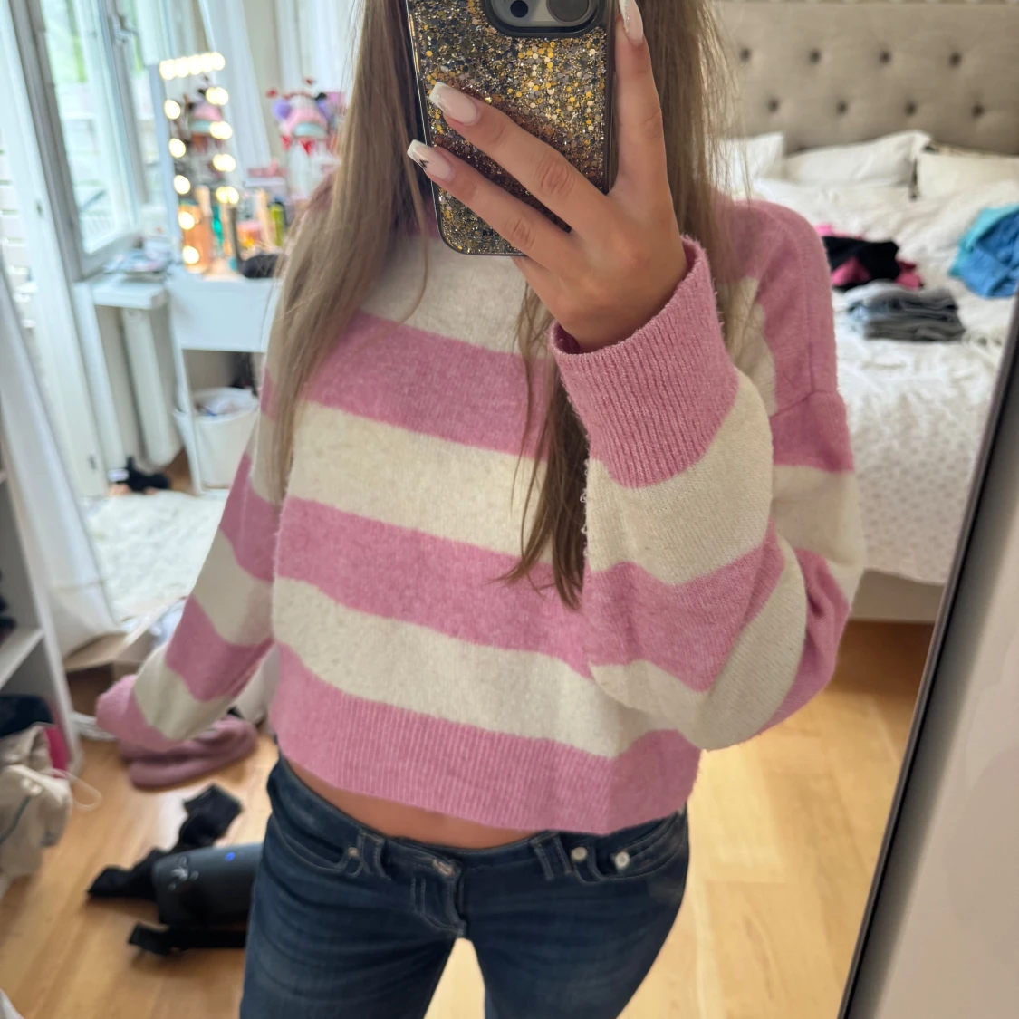 Rosa och vit randig stickad tröja - 1