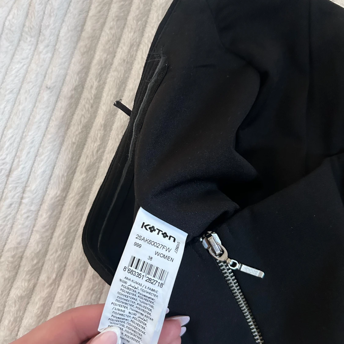 Svart korsett-topp med dragkedja - 4