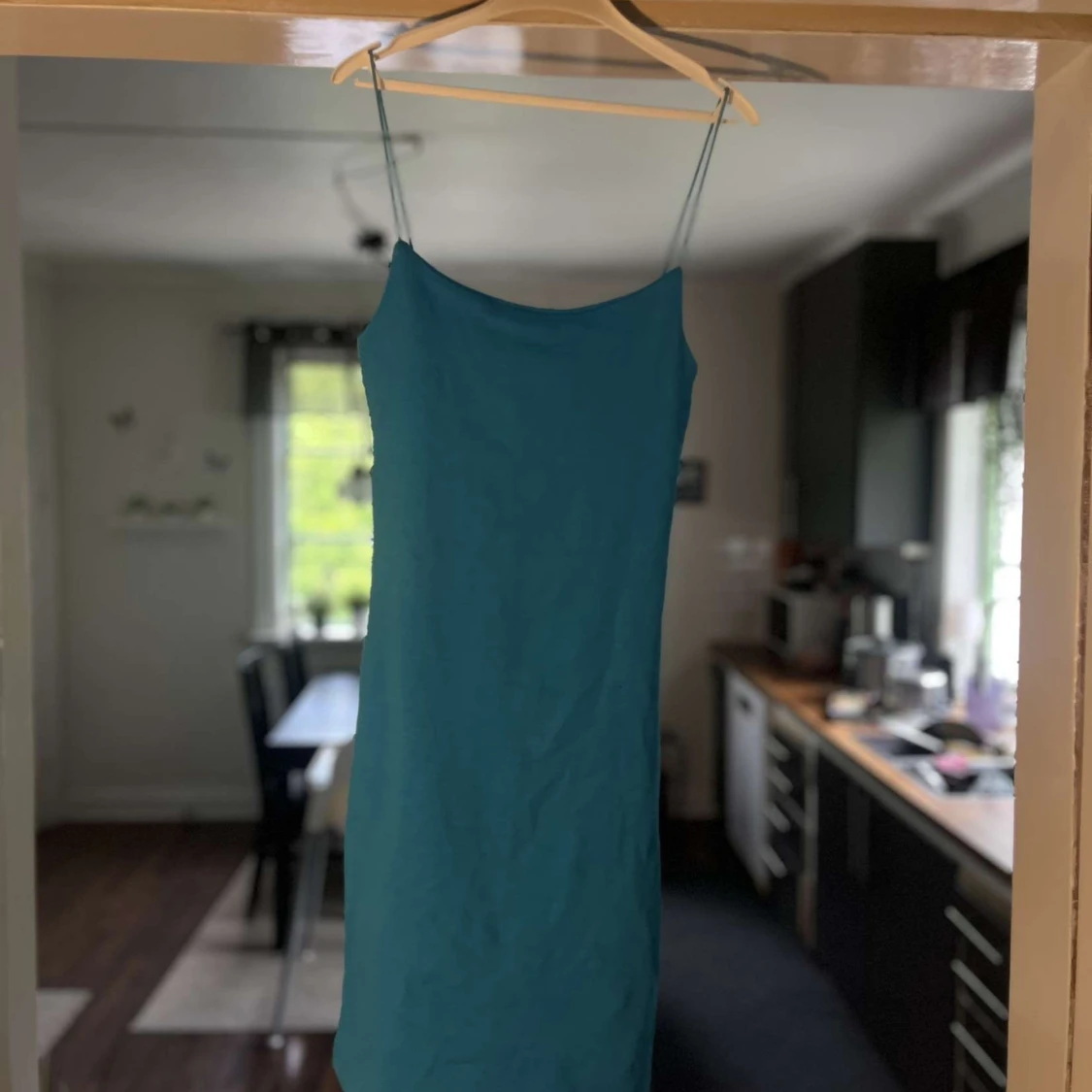 Blå långklänning från Zara