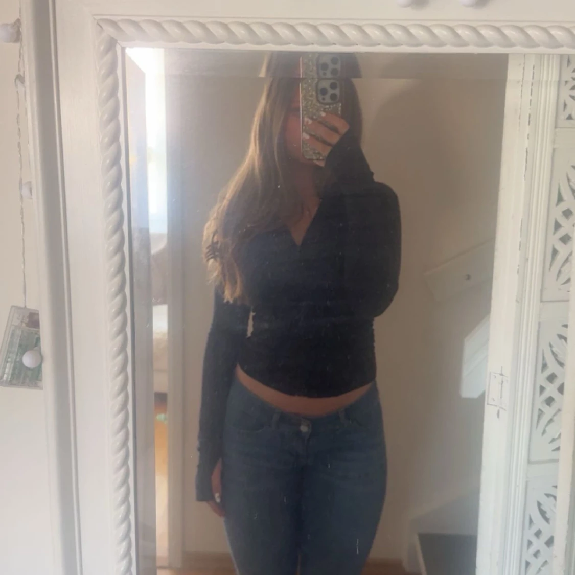 Blå bootcut jeans med knappar - 2