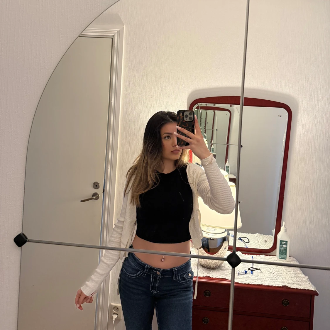 Vit croppad kofta med knyt - 1