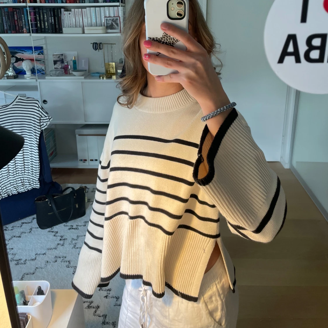 Randig stickad tröja  - 1