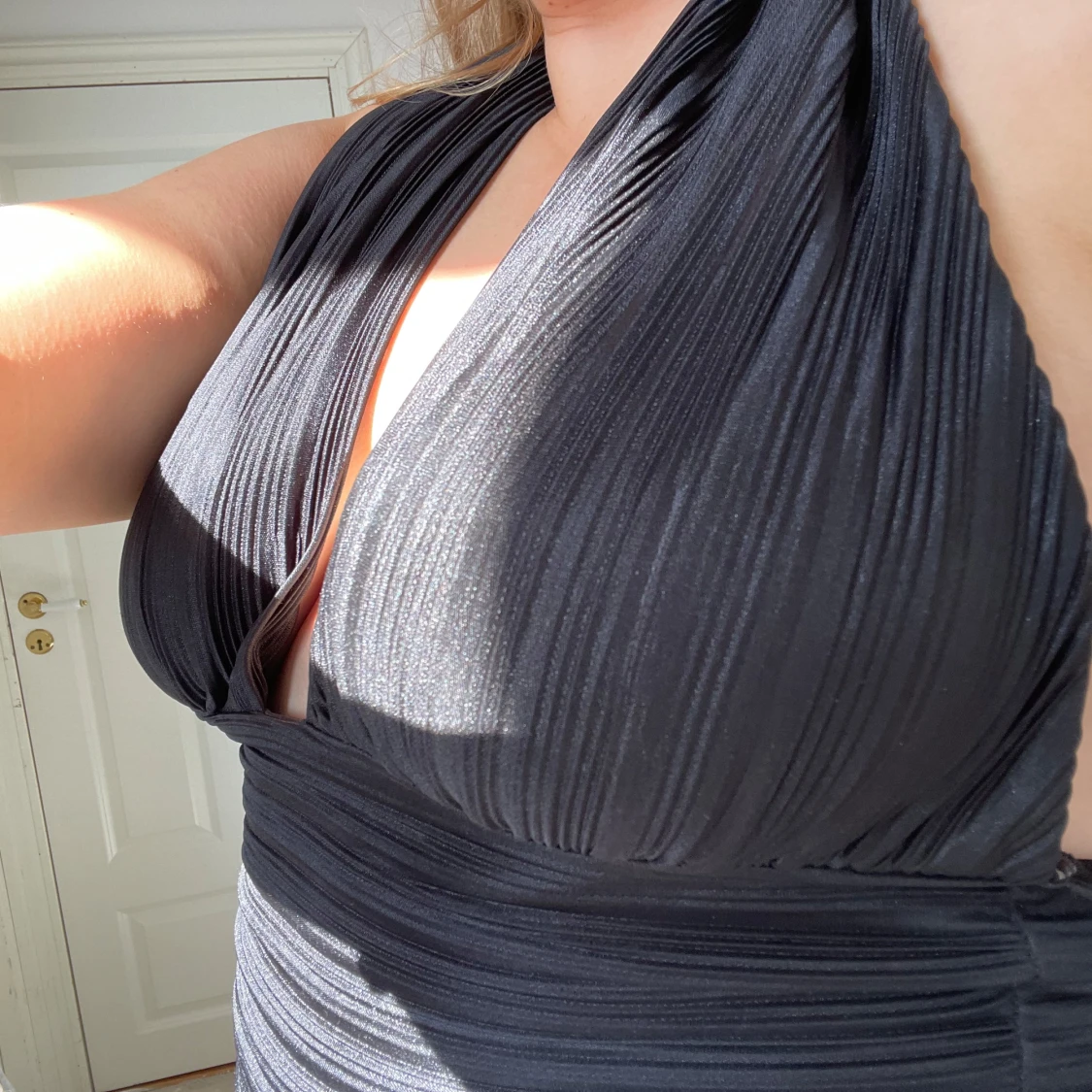 Svart halterneck topp från ginatricot