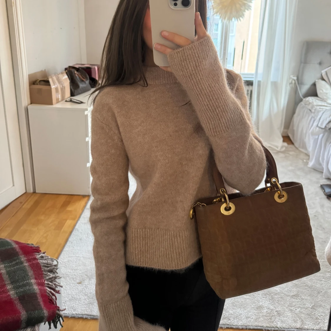 Beige mohair stickad tröja från H&M - 1