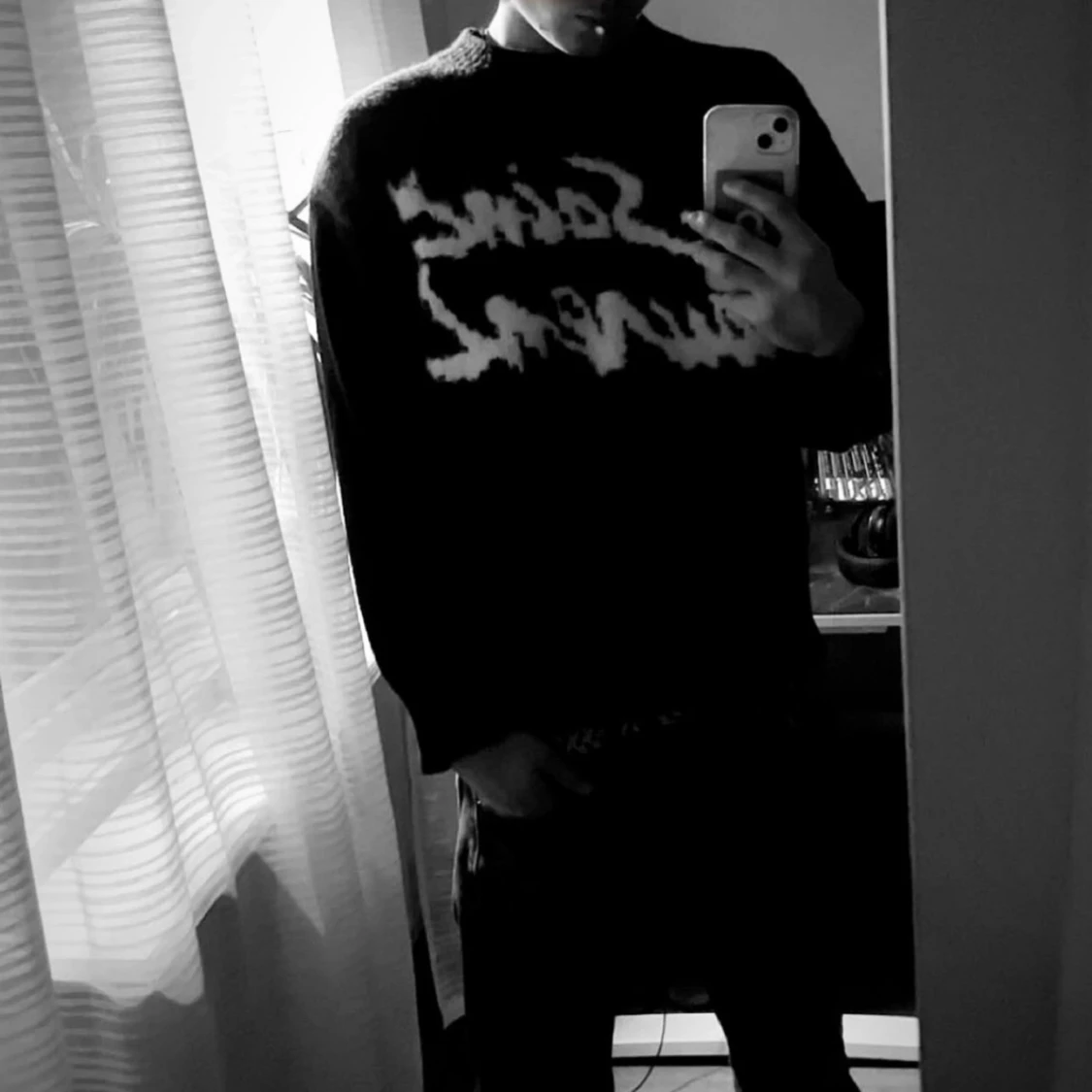 Svart stickad tröja från Saint Laurent