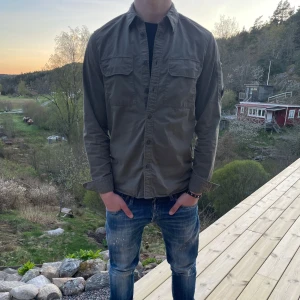 C.P. Company Overshirt  - Tjena, säljer nu min snygga overshirt från C.P Company. Skjortan har inga defekter och är i micken bra skick! Skriv gärna om har några funderingar🤩💭
