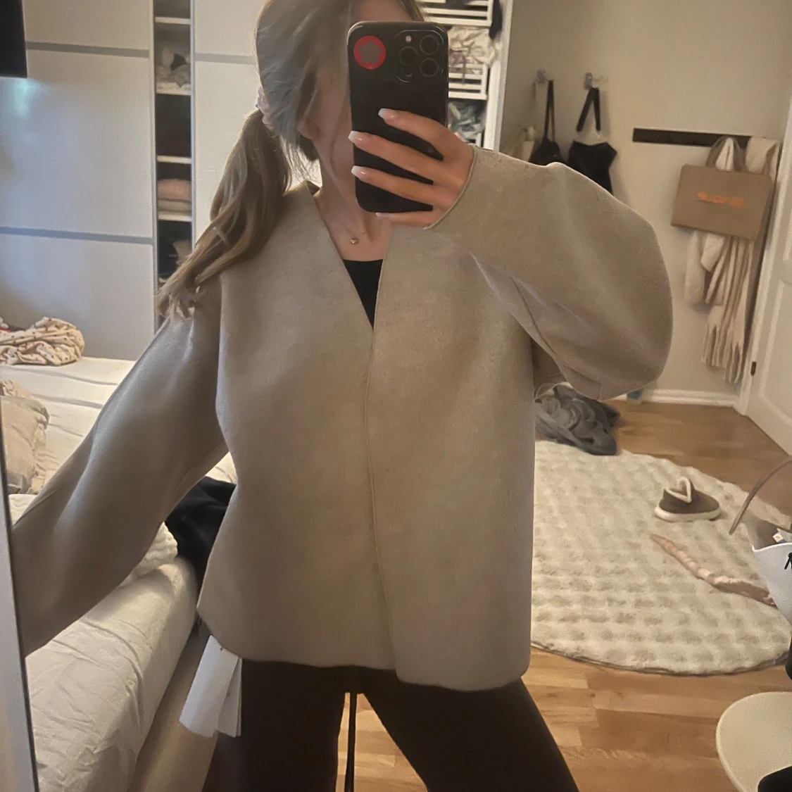 Beige Kappa från Vila