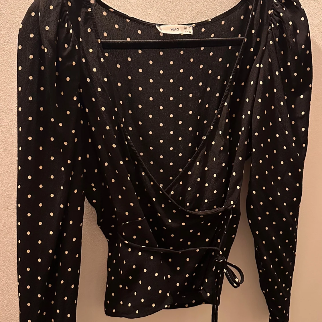 Prickig topp från mango - 1