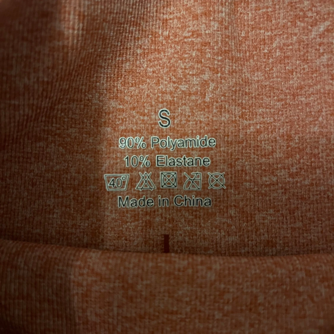 Två par sömlösa träningsshortsi grå och orange  - 3