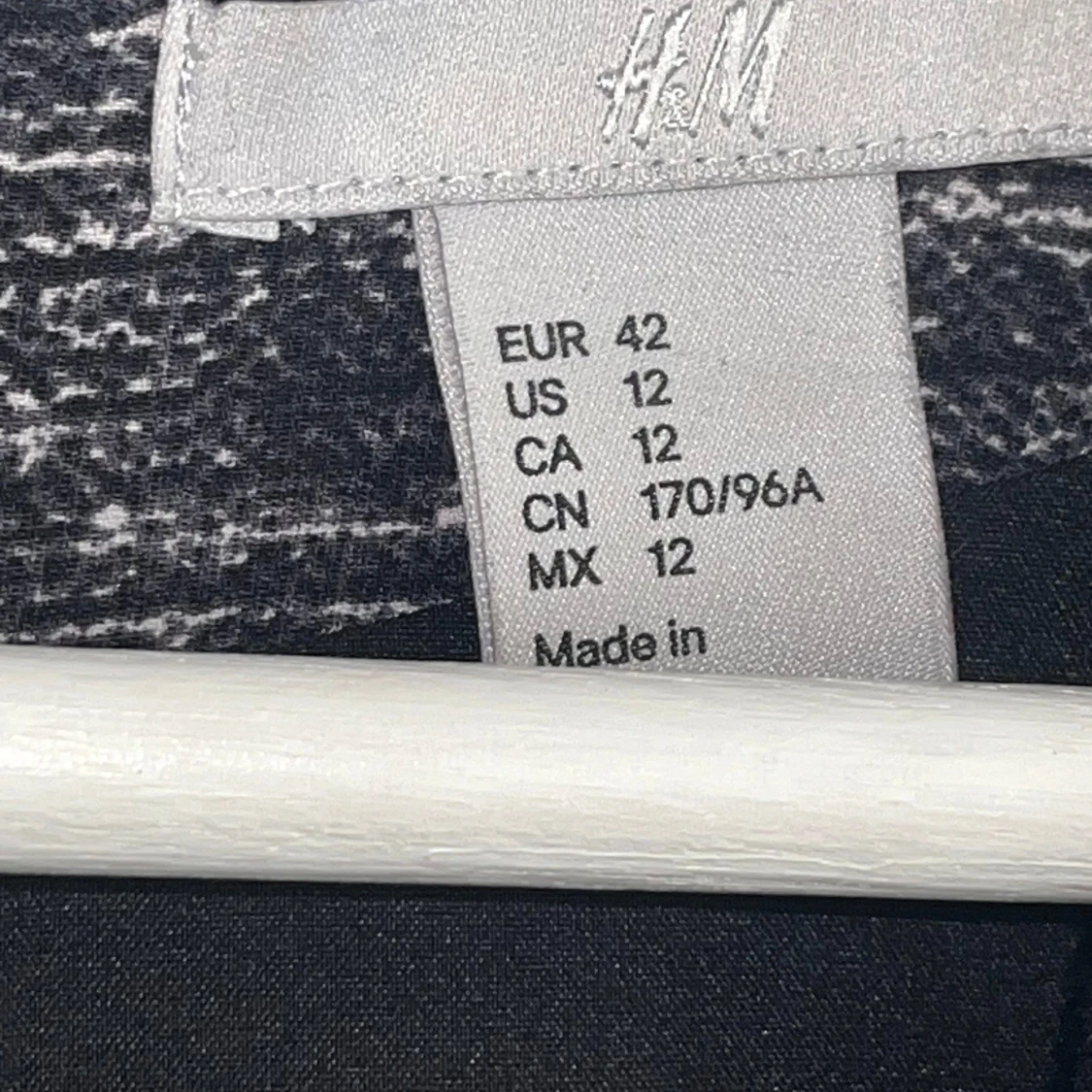Svart och grå mönstrad klänning H&M - 3