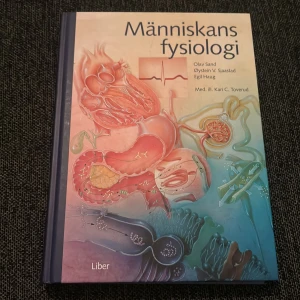 Människans fysiologi - En modern och illustrerad lärobok om människokroppens funktioner. Perfekt för dig som pluggar medicin, vård eller är nyfiken på hur kroppen fungerar. Fylld med tydliga bilder och pedagogiska förklaringar.