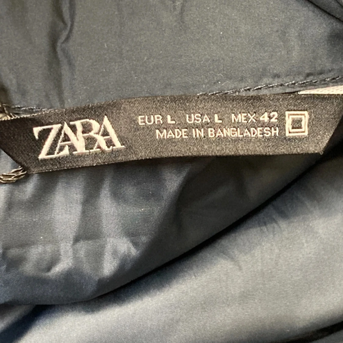 Mörkblå dunväst från Zara - 2