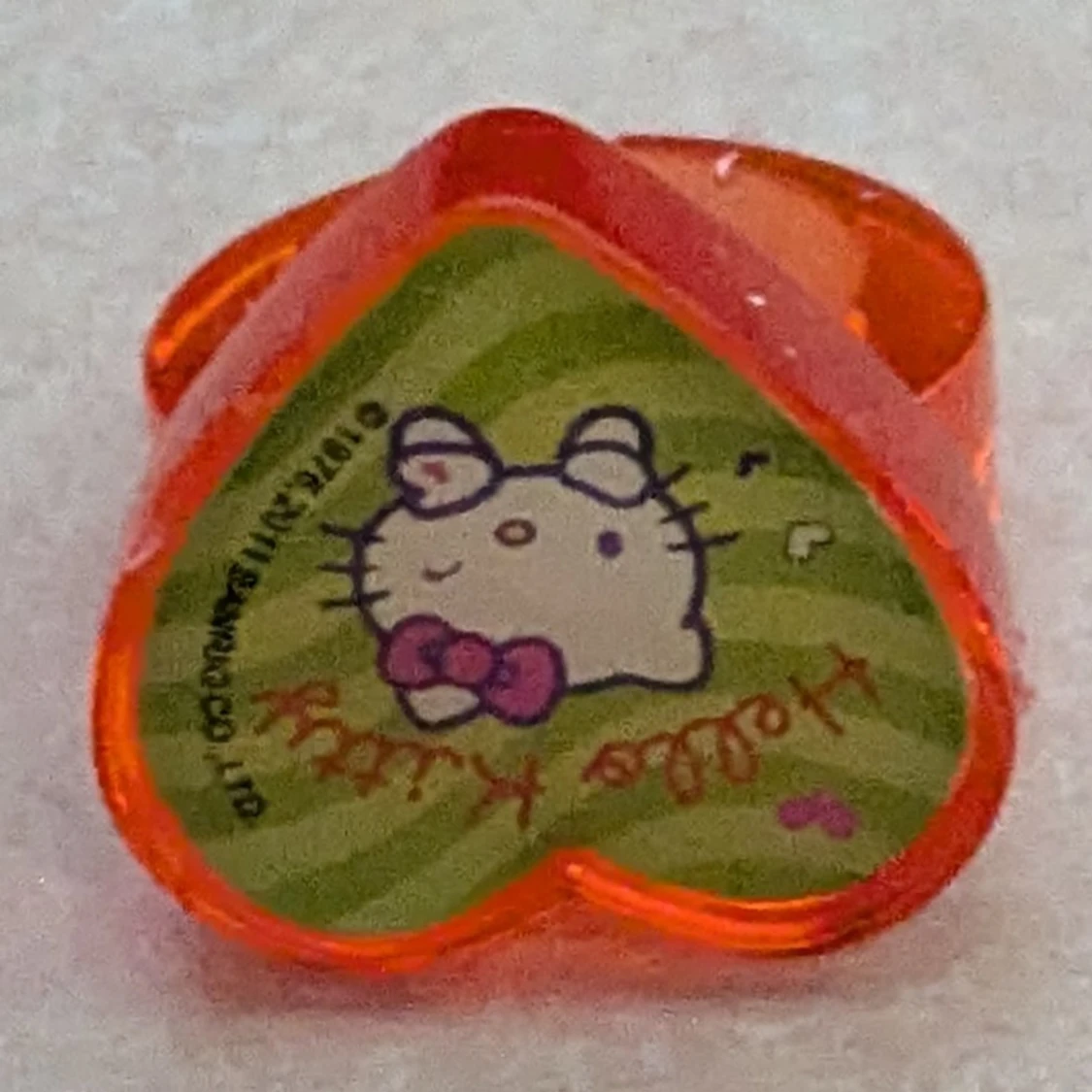 Hello Kitty hjärtring i plast - 2