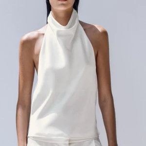 Vit halterneck linnetopp - Helt ny från Zara med prislappen kvar!💕