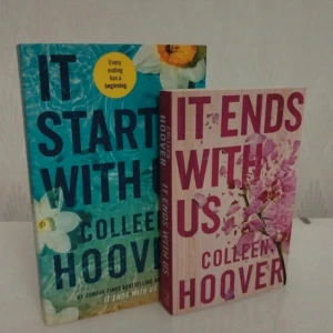 It Starts With Us & It Ends With Us - Två gripande romaner av Colleen Hoover som utforskar kärlek, relationer och livets utmaningar. Perfekt för unga vuxna som vill läsa om starka känslor, personliga resor och oförglömliga berättelser. Modern, känslosam och lätt att relatera till.