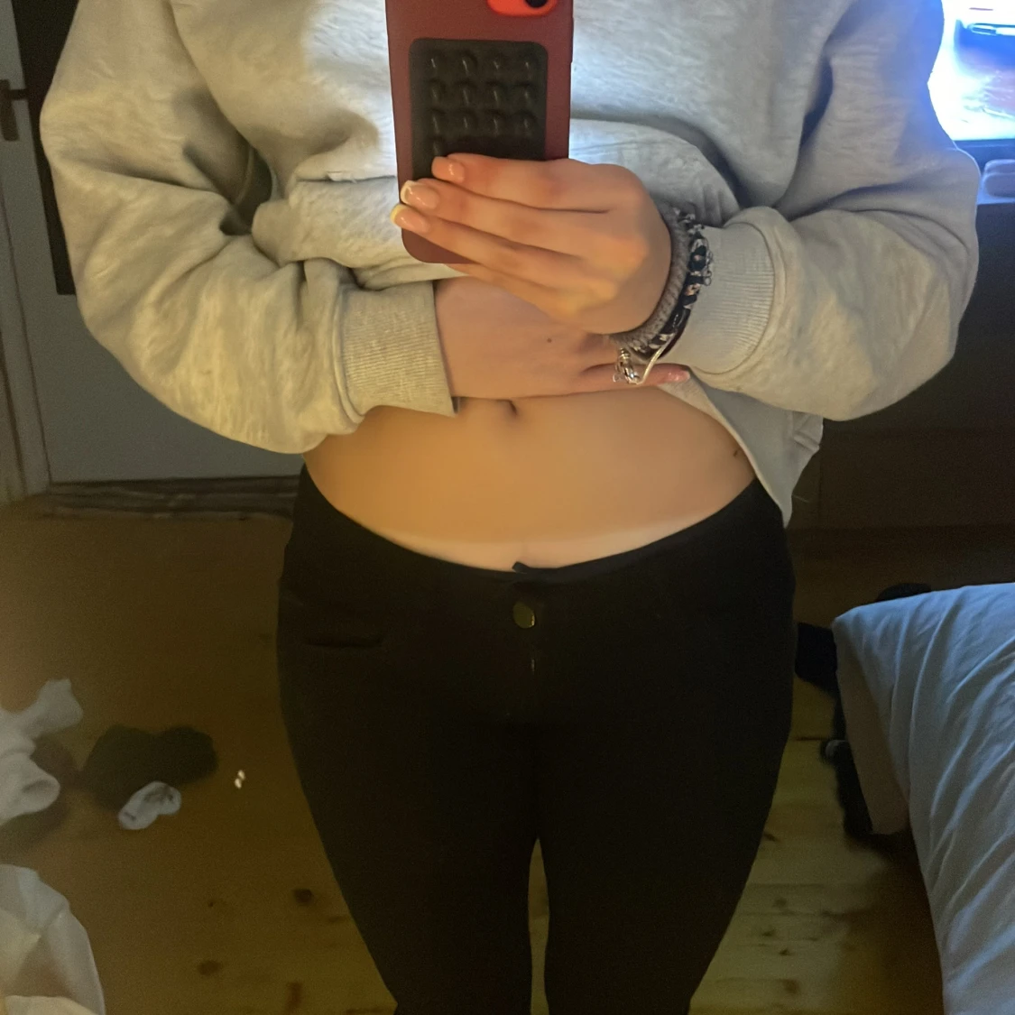 Svarta bootcut byxor - 1